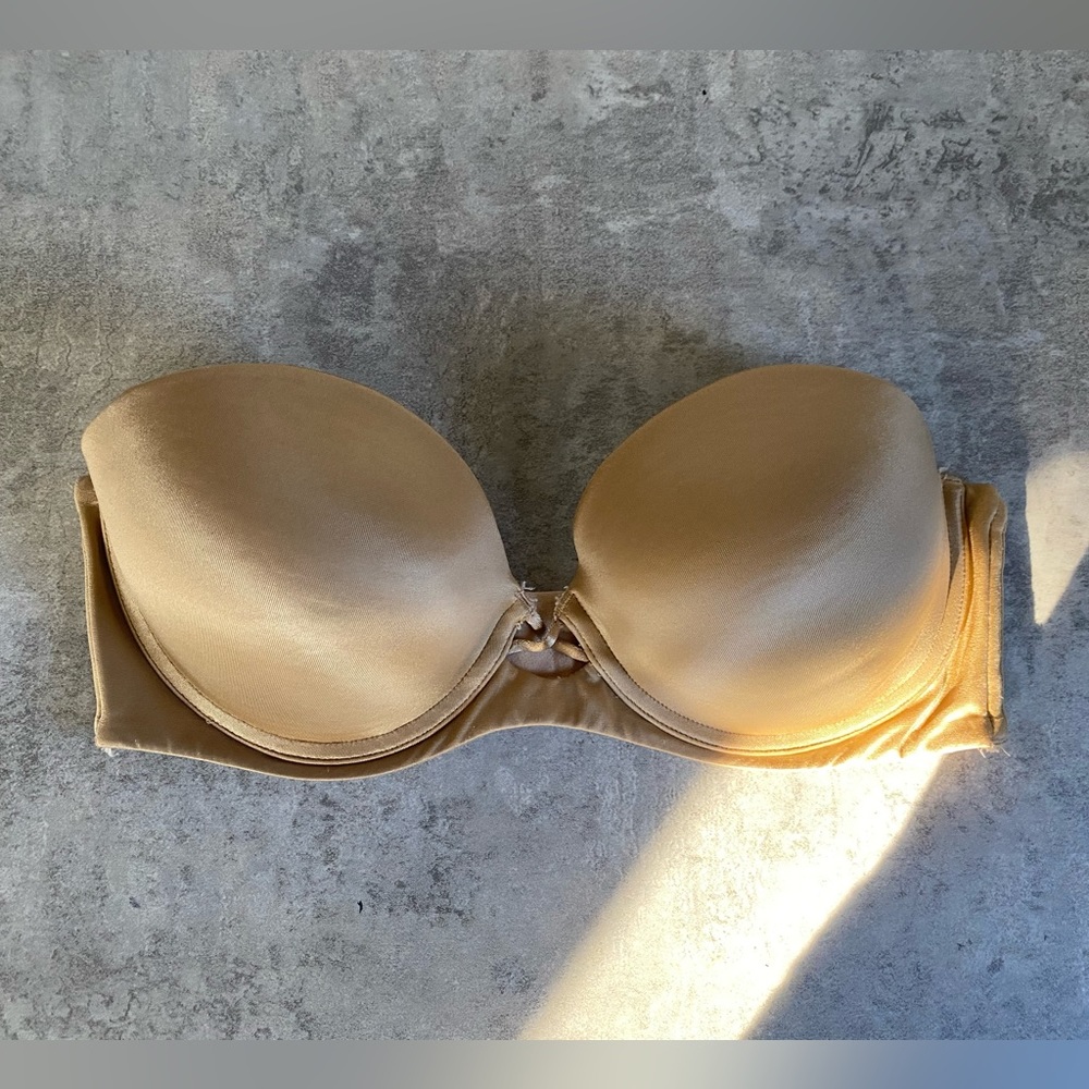 Strapless bra
